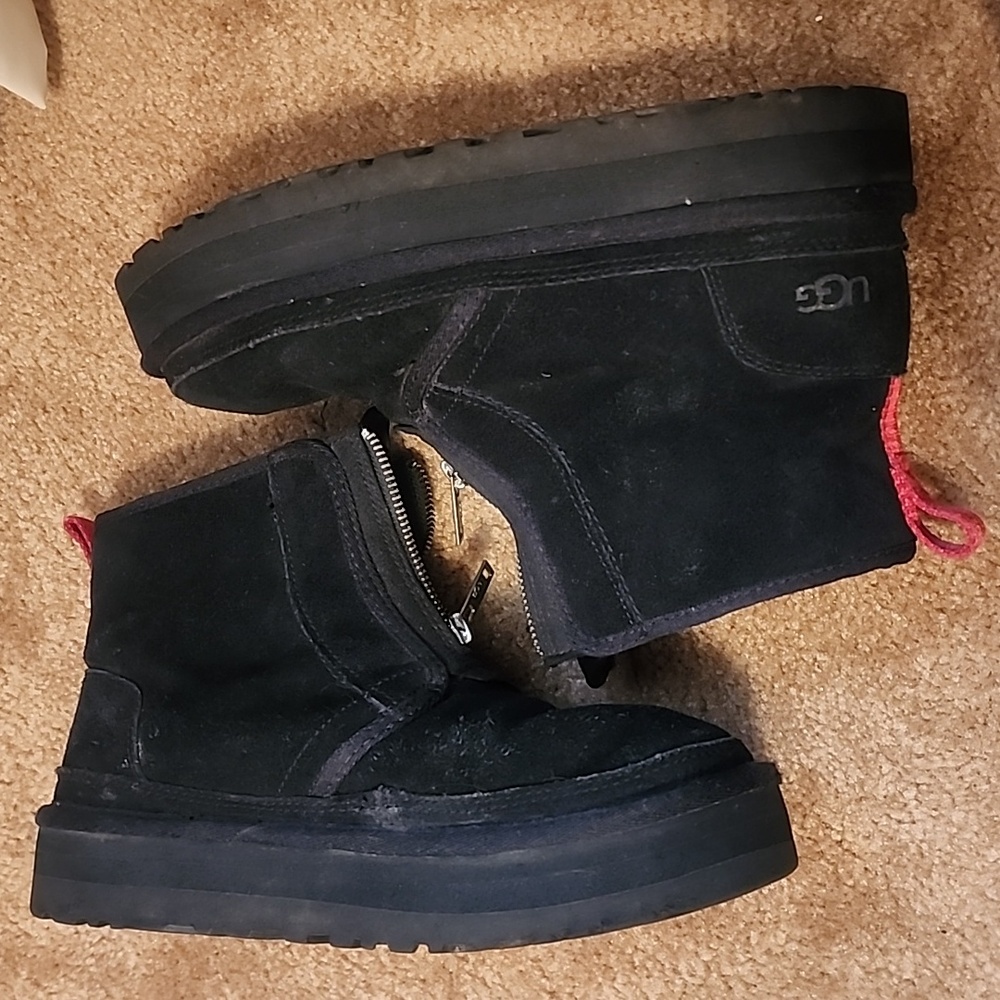 UGG Black Winter Boots with Red Accents - Picture 10 of 13